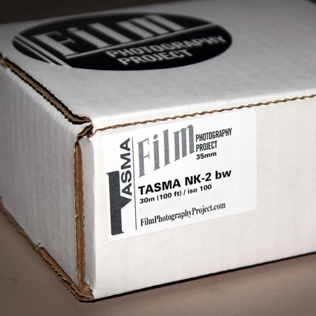 35mm BW Bulk Roll (100 ft) - Tasma NK-2 100