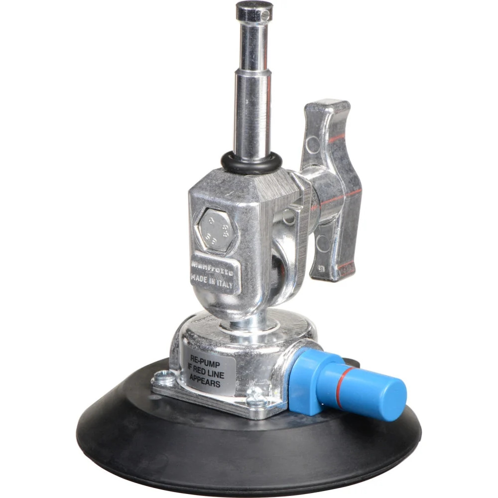 Avenger F1000 Pump Cup with Baby Swivel Pin
