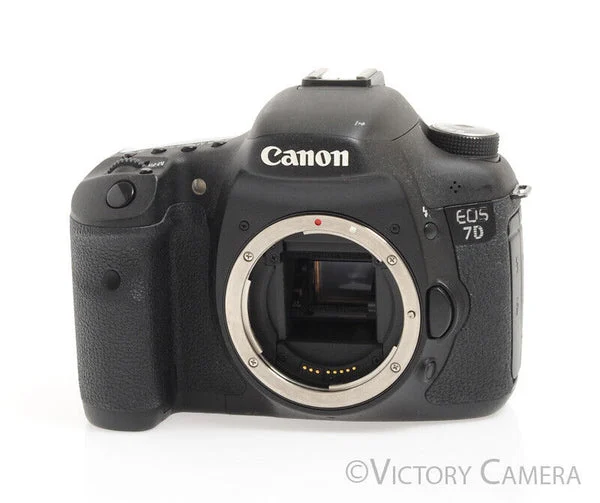 Canon EOS 7D 18MP Digital SLR Body & Charger -Light Wear- [EXC-]