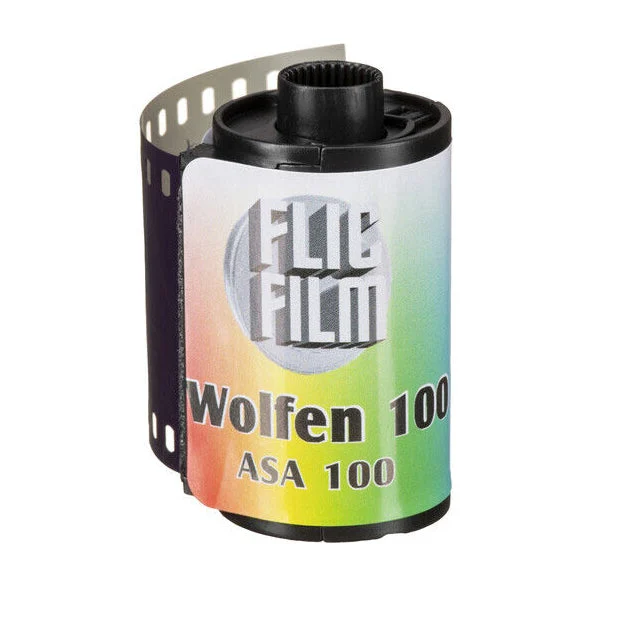 Flic Cine Film Wolfen 100 ISO Black & White Film 35mm - 36 Exposures