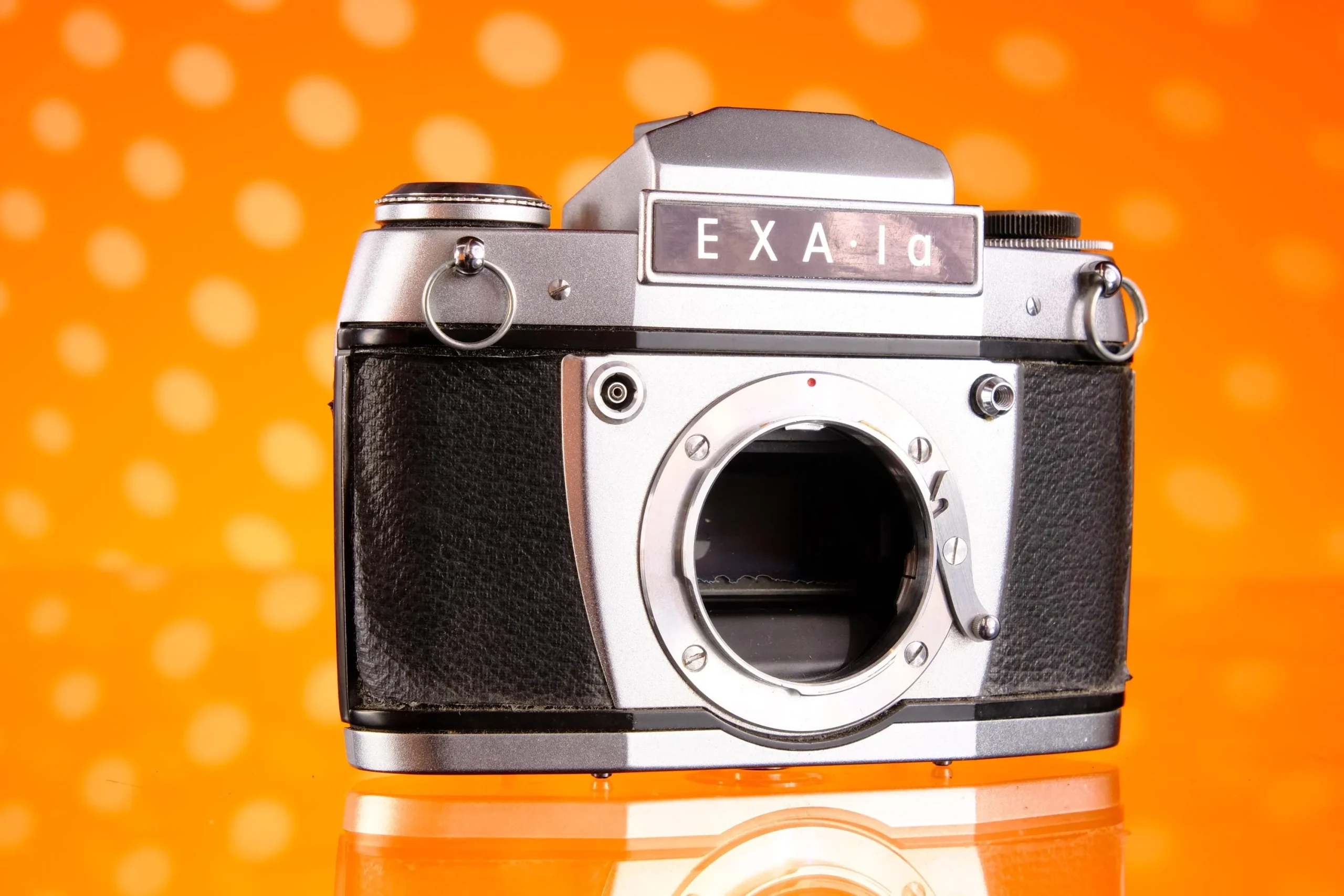 Exakta EXA 1a 35mm SLR + Meyer Optik Gorlitz Lydith 30mm f/3.5 Wide Angle Lens