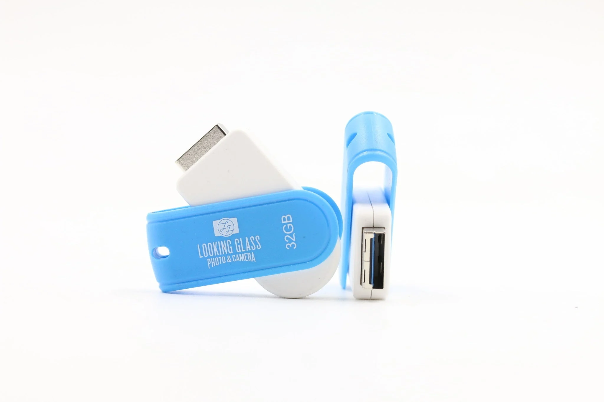 Looking Glass Photo 32GB USB Drive (Blue)