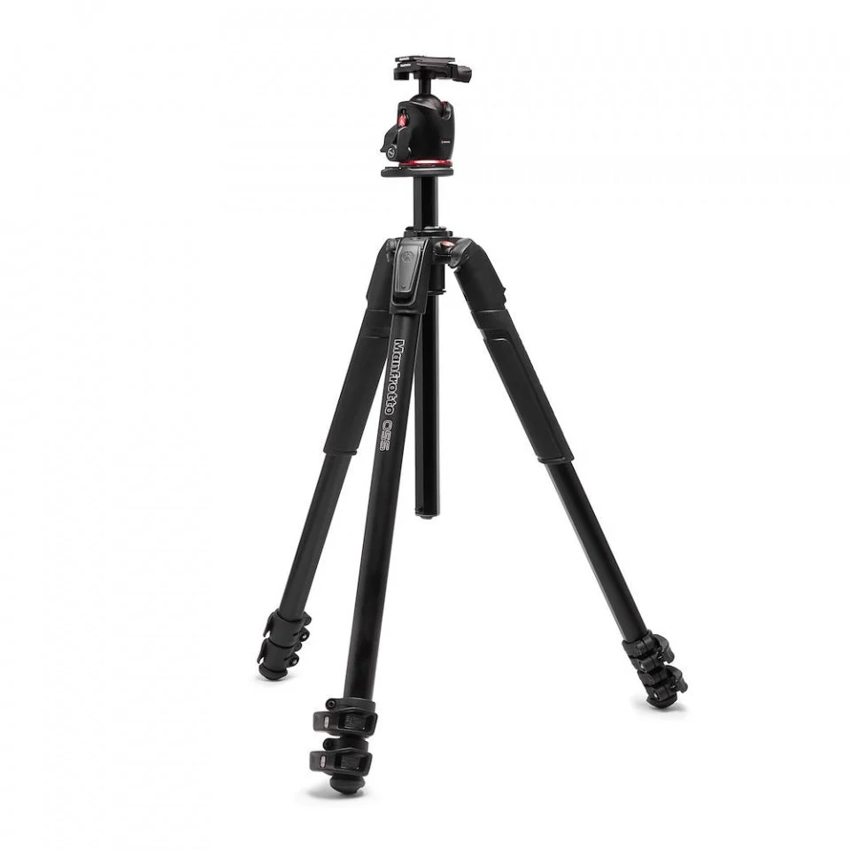 Manfrotto 055XPRO3 withAluminum 3-Section Ball Head Tripod Kit