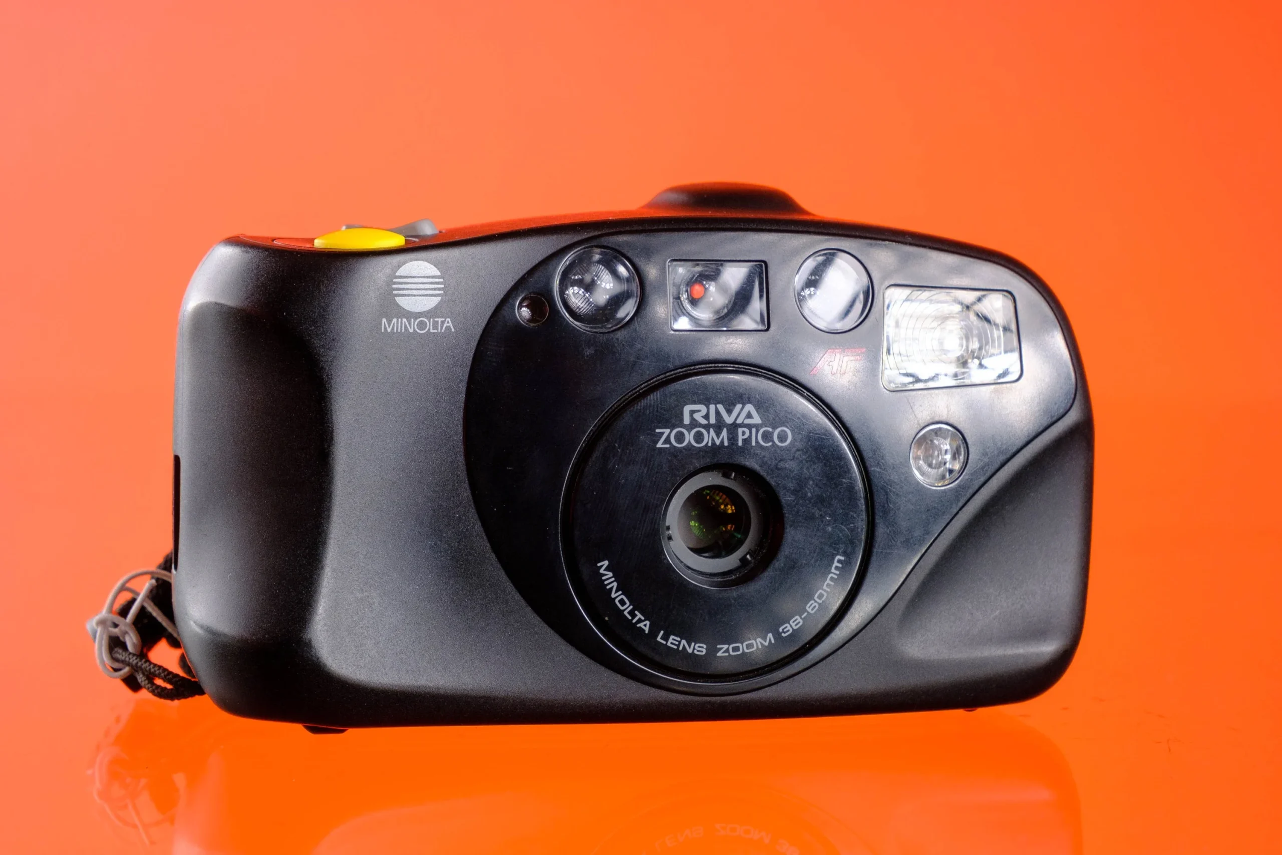 Minolta Riva Zoom Pico 35mm Point and Shoot Film Camera