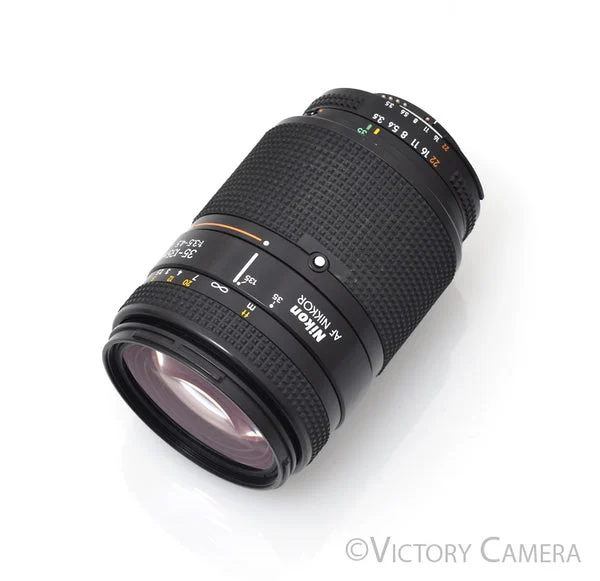 Nikon AF Zoom-Nikkor 35-135mm f3.5-4.5 Autofocus Telephoto Lens [EXC-]