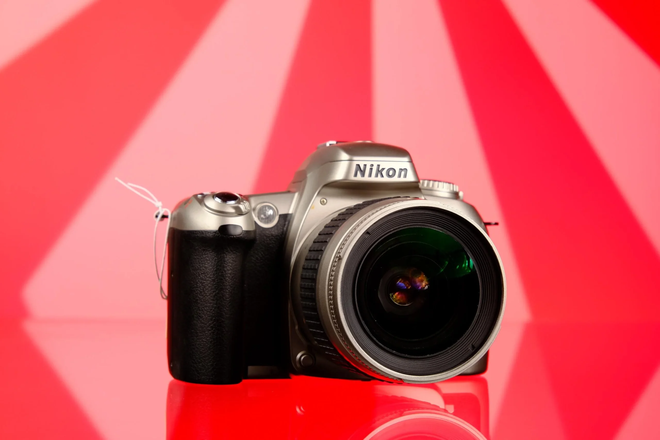 Nikon N75 Autofocus 35mm SLR + 28-80mm AF Nikkor Zoom Lens Tested!