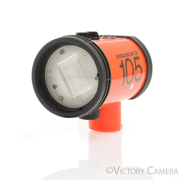 Nikon Nikonos SB-105 SB 105 SB105 Underwater Speedlite Flash w/ Sync Cable & Arm [EXC-]