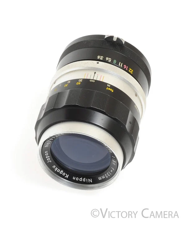 Nikor Nikkor-Q Auto 13.5cm 135mm f3.5 Non-AI Telephoto Lens w/ Shade [EXC]