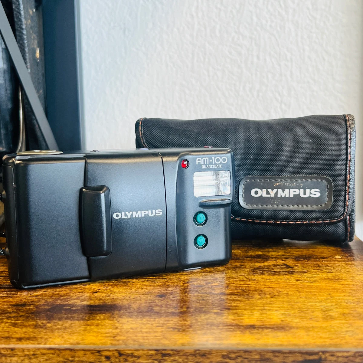 Olympus AM-100 Quartzdate