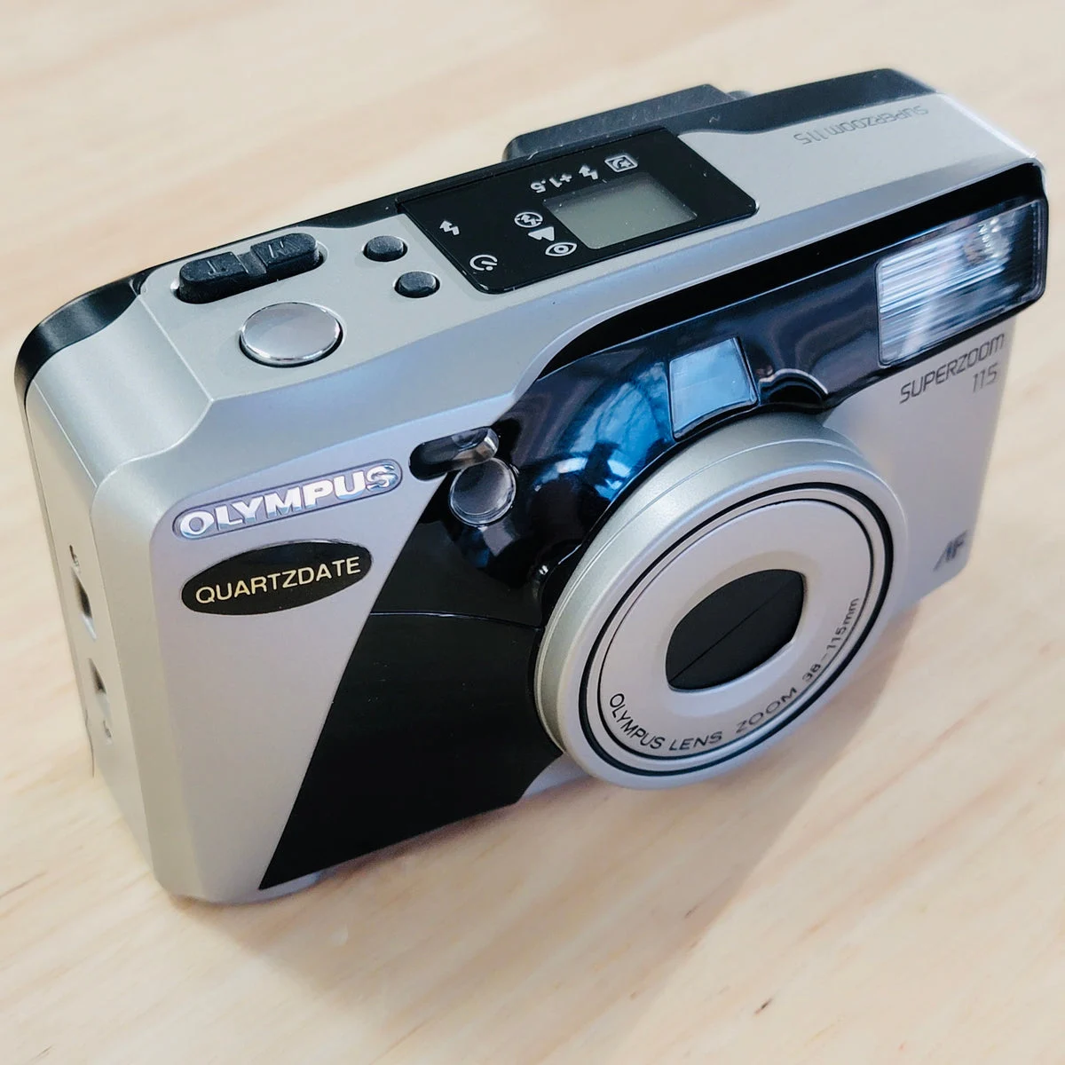 Olympus Superzoom 115 35mm Film Camera