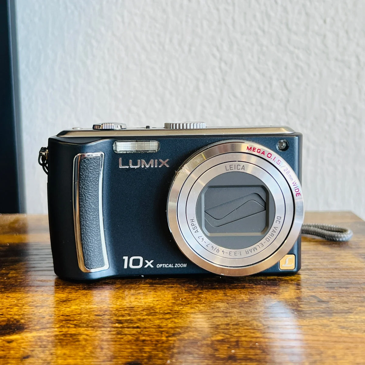 Panasonic DMC-TZ4