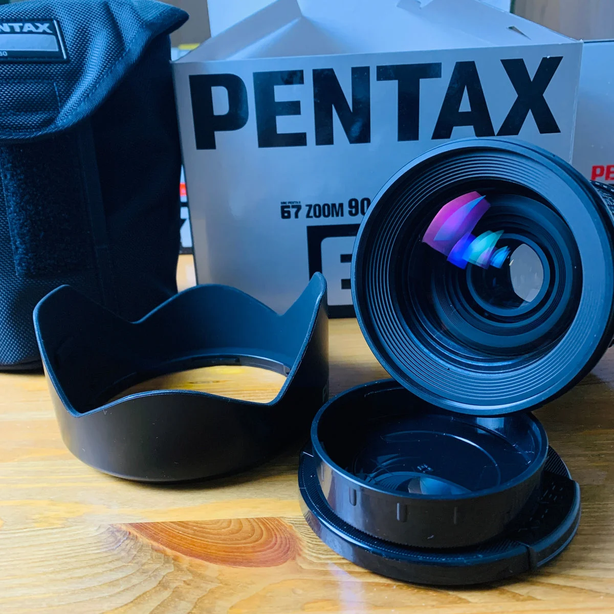 Pentax SMC 67 - 90-180mm f/5.6Lens with Soft Case - Mint -8827052
