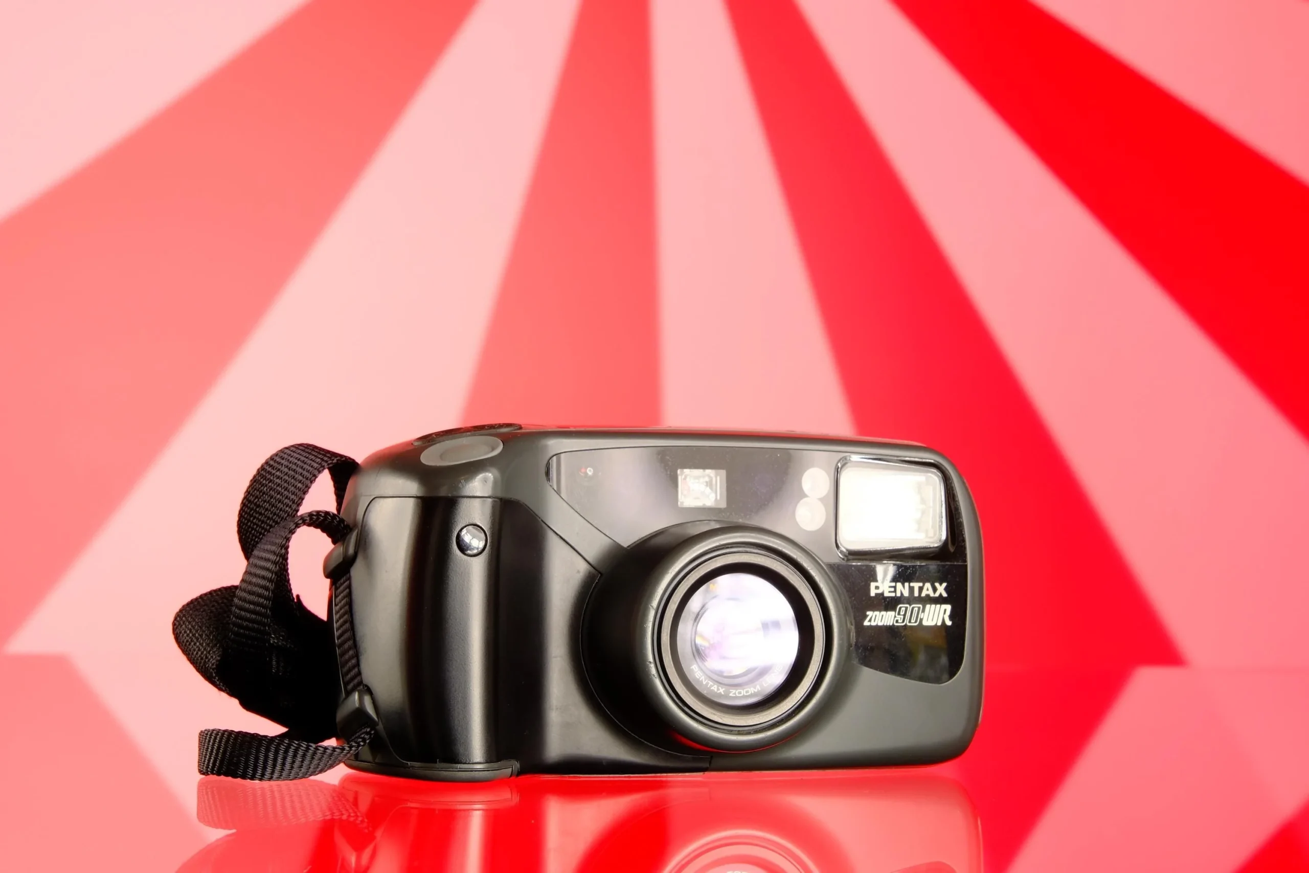 Pentax Zoom 90 WR 35mm Point and Shoot Waterproof Camera Tested Working!