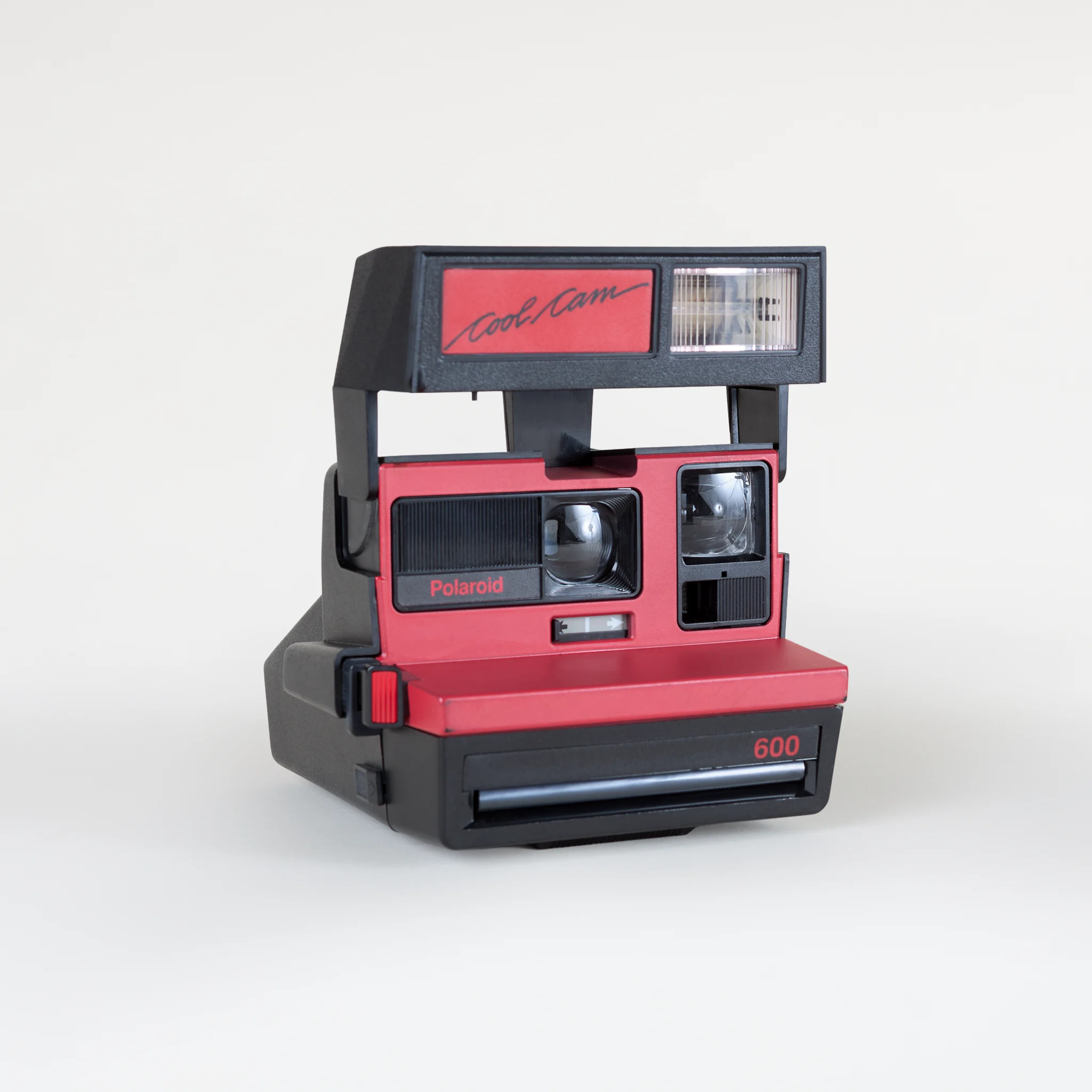 Polaroid 600 :: Cool Cam Red