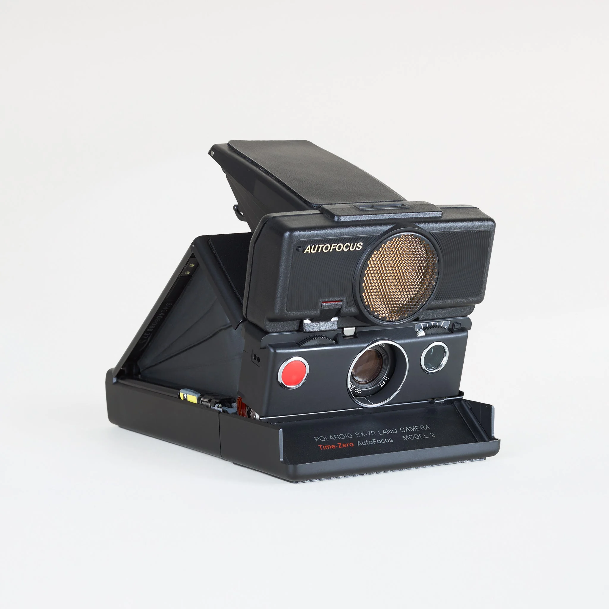 Polaroid SX-70 Sonar - Black on Black