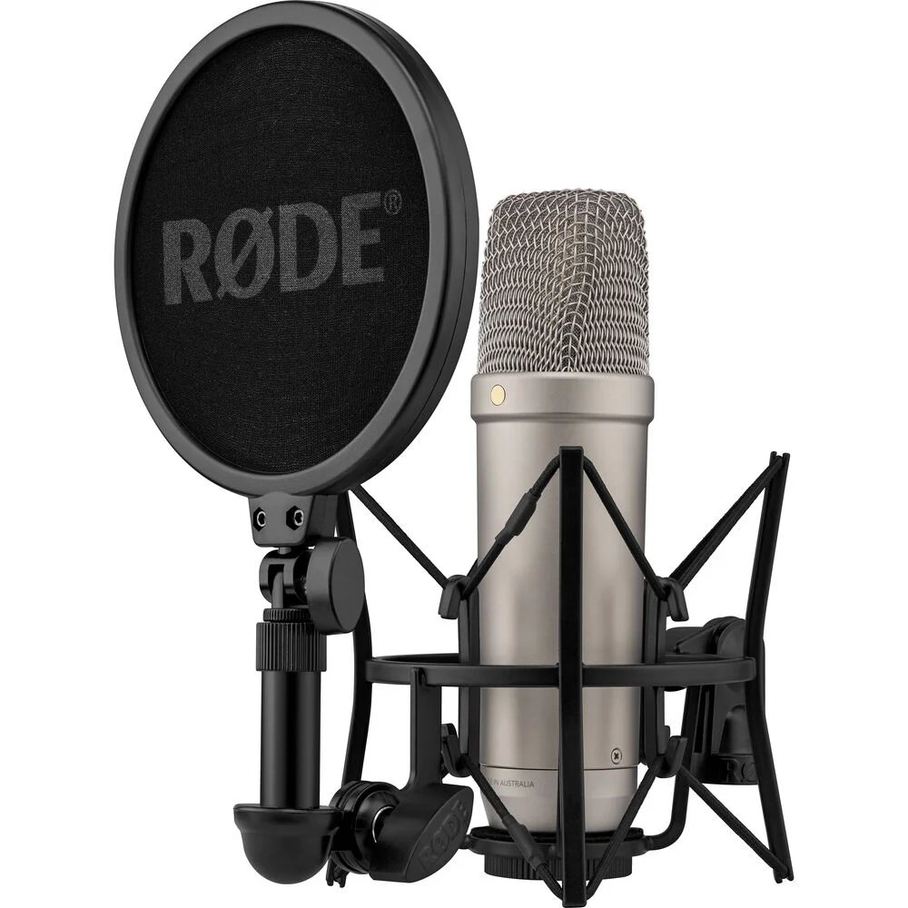 RODE NT1 5th Generation Large-Diaphragm Cardioid Condenser XLR/USB Microphone | Silver