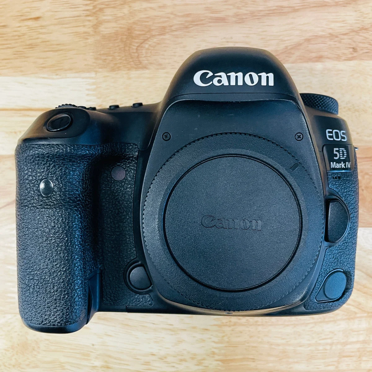 USED Canon EOS 5D Mark IV DSLR Camera Body {30.4MP}