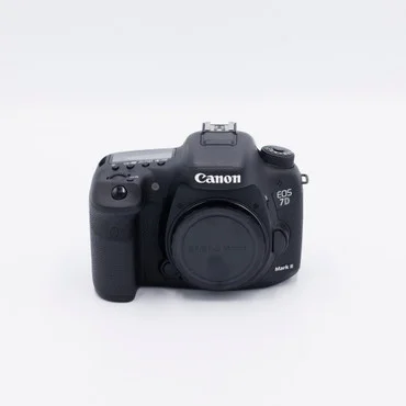 USED CANON EOS 7D II BODY