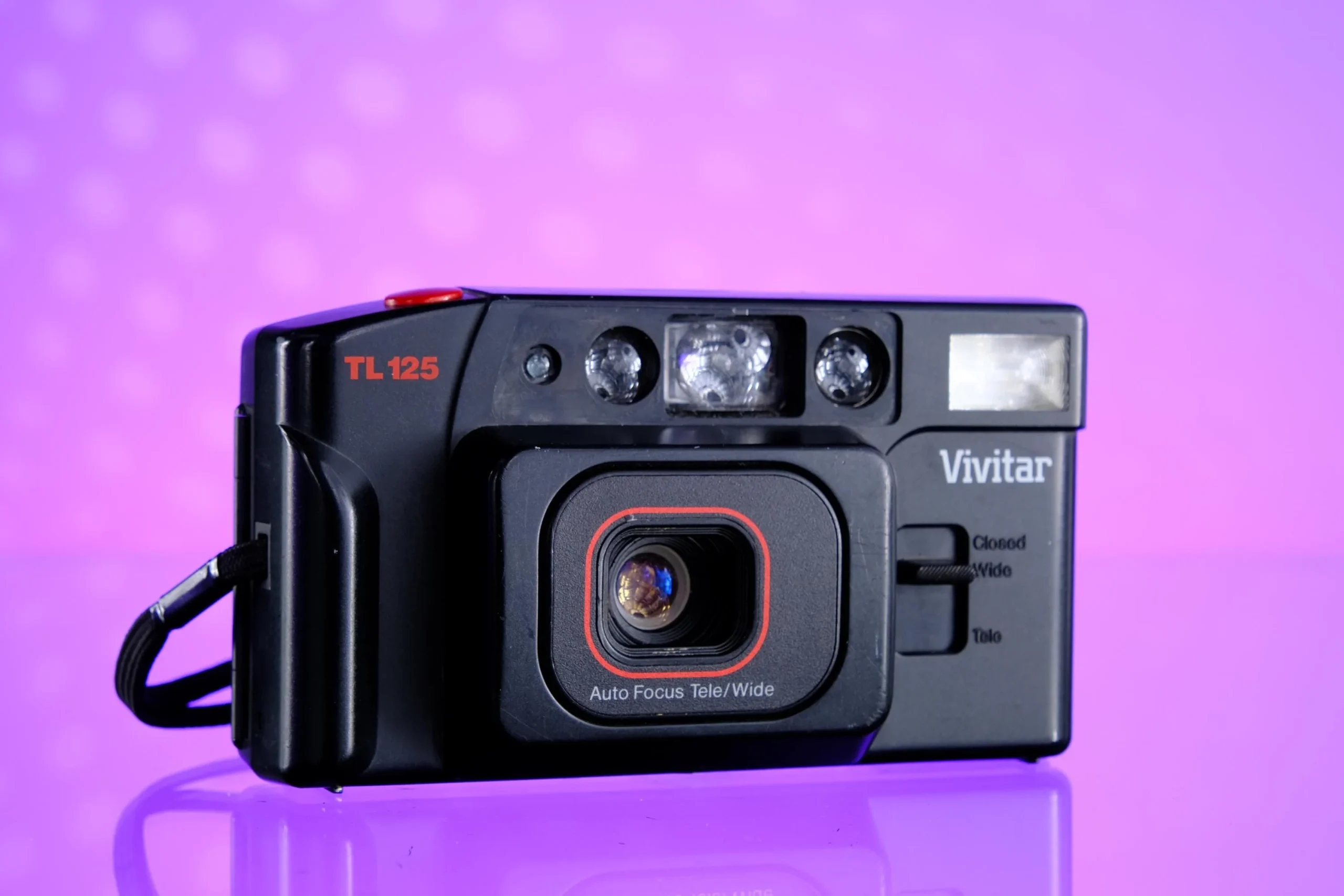 Vivitar TL125 Zoom 35mm Point & Shoot Camera