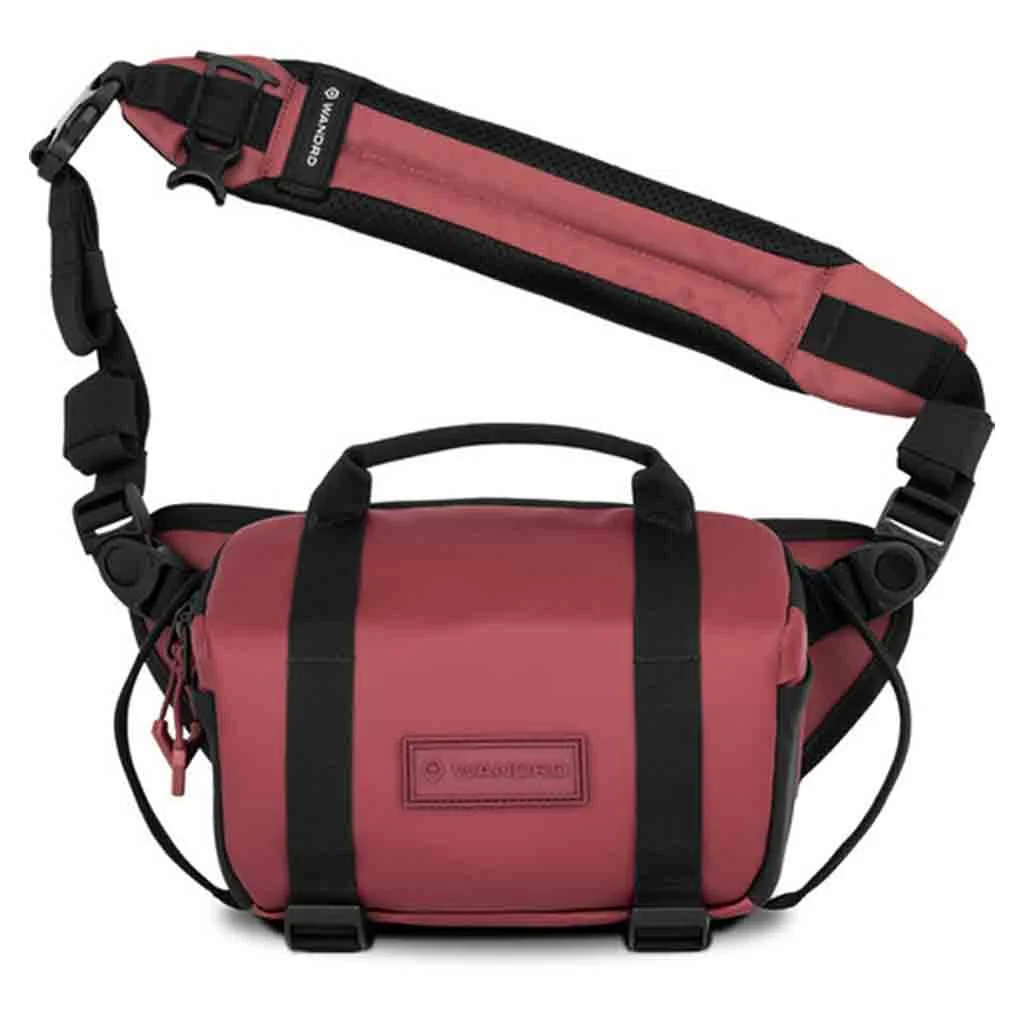 Wandrd Rogue Sling 4L V2 Bag in Rhone Burgundy