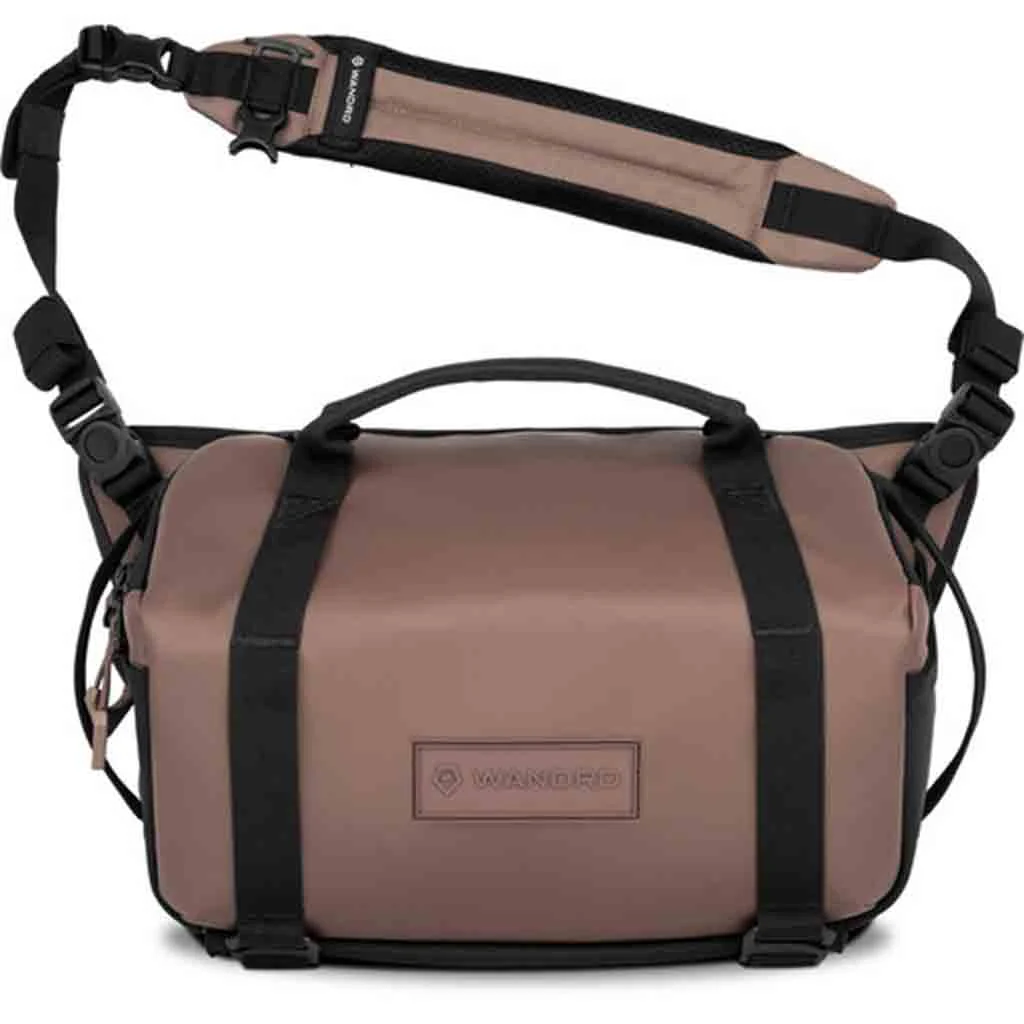 Wandrd Rogue Sling 9L V2 Bag in Atacama Clay
